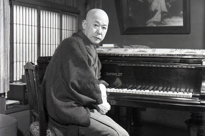 山田耕作
